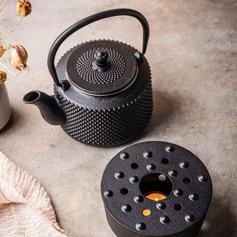 Kinghoff, zaparzacz żeliwny dzbanek z filtrem i podgrzewaczem, 0.8l