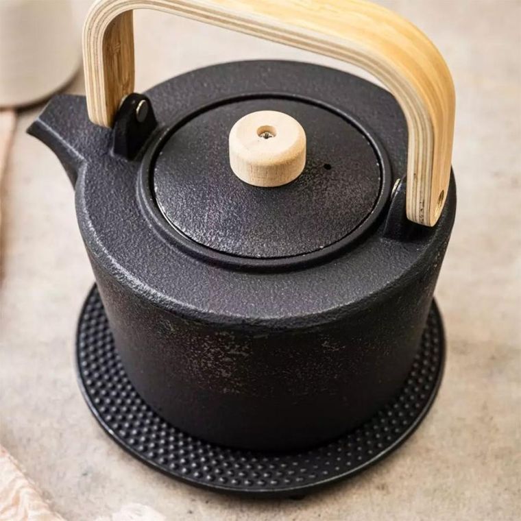 Kinghoff, żeliwna podstawka pod zaparzacz garnek