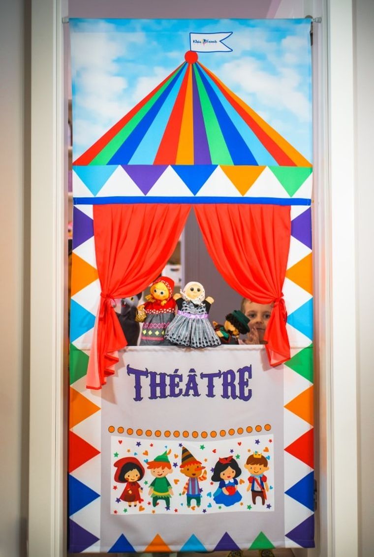 Kleks&Friends, Teatrzyk kukiełkowy, zawieszany