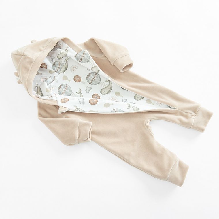 Kombinezon przejściowy chłopięcy z kapturem, welurowy, beżowy, Nicol