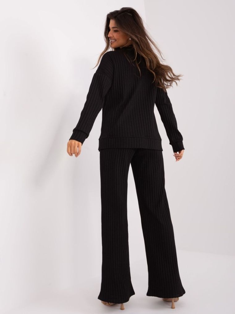 Komplet damski, czarny, Lakerta