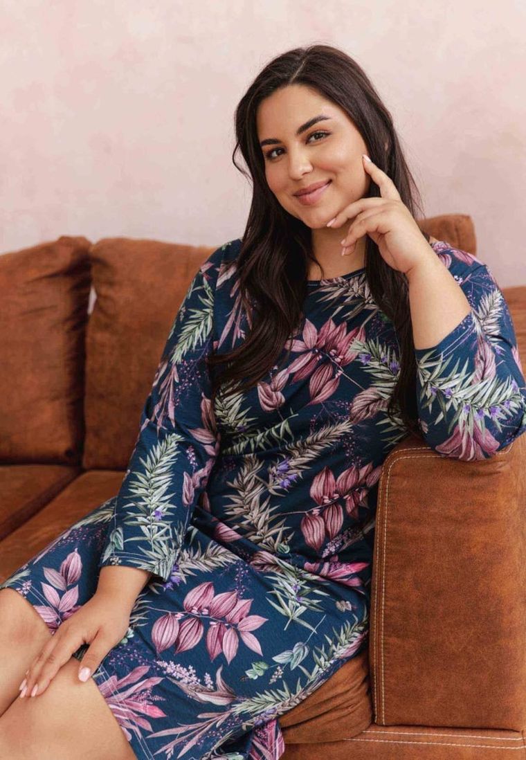 Koszula nocna damska z rękawem 3/4, granatowa, Vivian, Taro