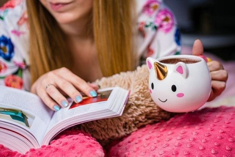 Kubek, jednorożec ze złotym rogiem