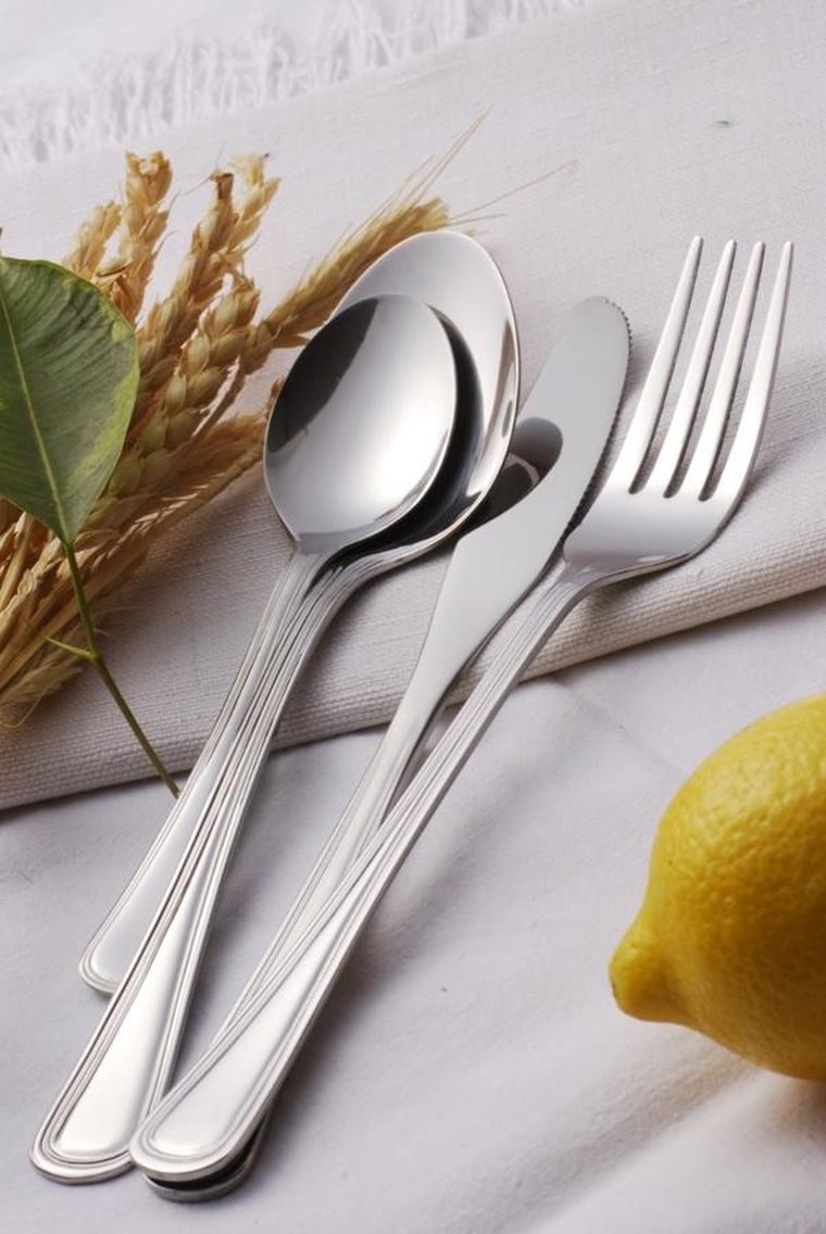 Kulig, łopatka do tortu, London