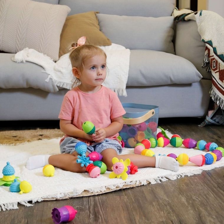 Lalaboom, Kolorowa piramida, grzechotka, zestaw sensoryczny, 11 elementów