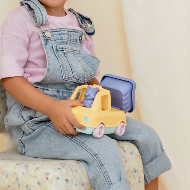 Le Jouet Simple, pierwsza wywrotka, pomarańczowa