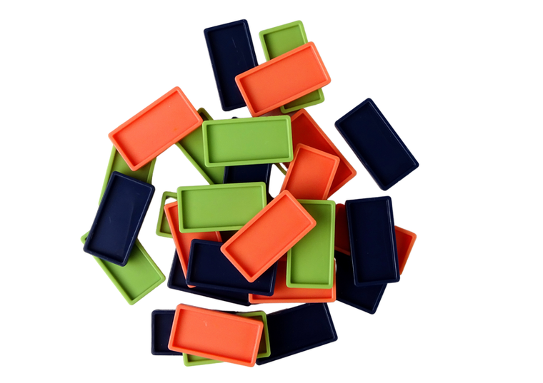 Lean Toys, interaktywna lokomotywa układająca domino