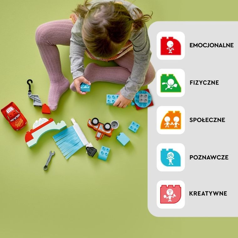 LEGO DUPLO, Zygzak McQueen i Złomek - myjnia, 10996