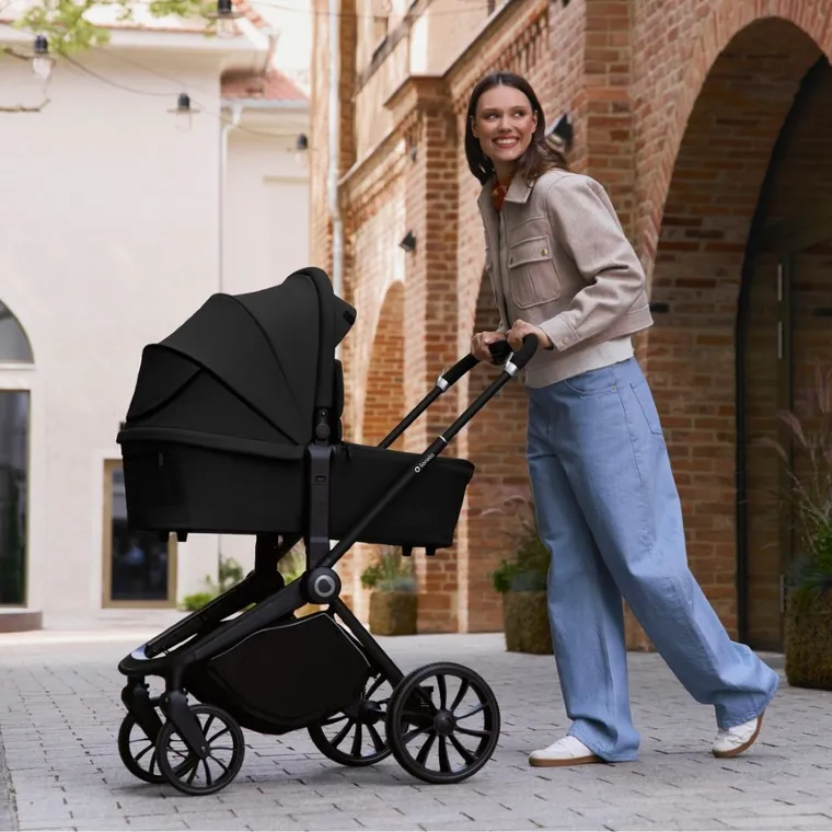 Lionelo, Mika Plus, wózek wielofunkcyjny 3w1, Black Onyx