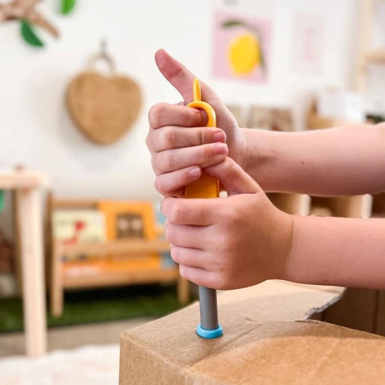 Makedo, Scru-Driver, bezpieczny śrubokręt