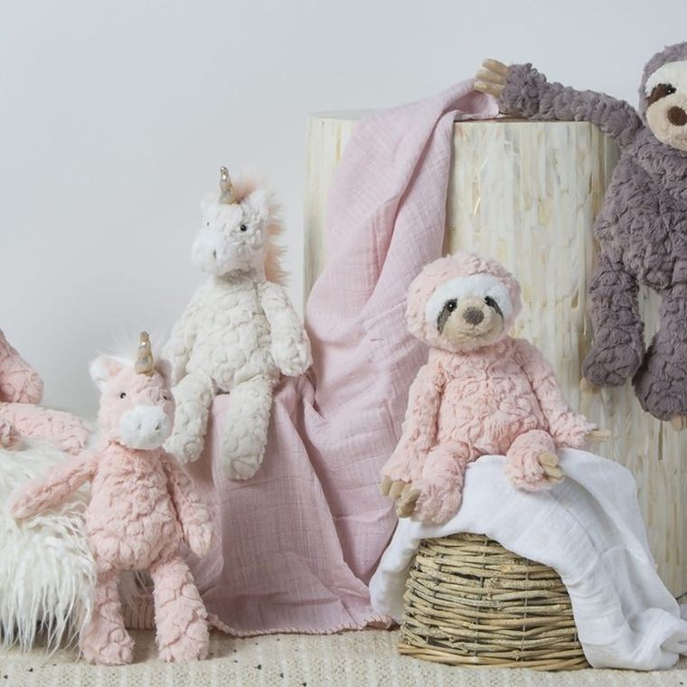 Mary Meyer, Putty, Jednorożec Pąsowy, maskotka