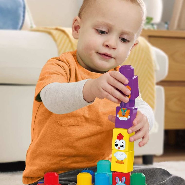 MEGA, Traktor ze zwierzątkami, pojazd z klockami, 30 elementów