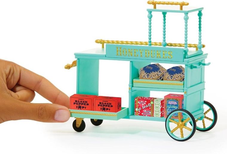 MGA's Miniverse, Make It Mini, Harry Potter, Honeydukes, zestaw z wózkiem z mini słodyczami