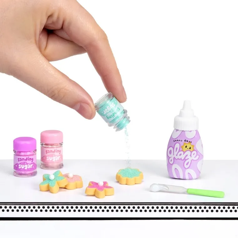 MGA's Miniverse, Make It Mini, Spring, kula niespodzianka