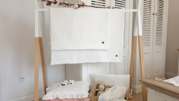 MimiNu, 2-częściowy komplet pościeli z wypełnieniem, całoroczny, muślin bawełniany, śmietanka, 60-70 cm + 40-30 cm