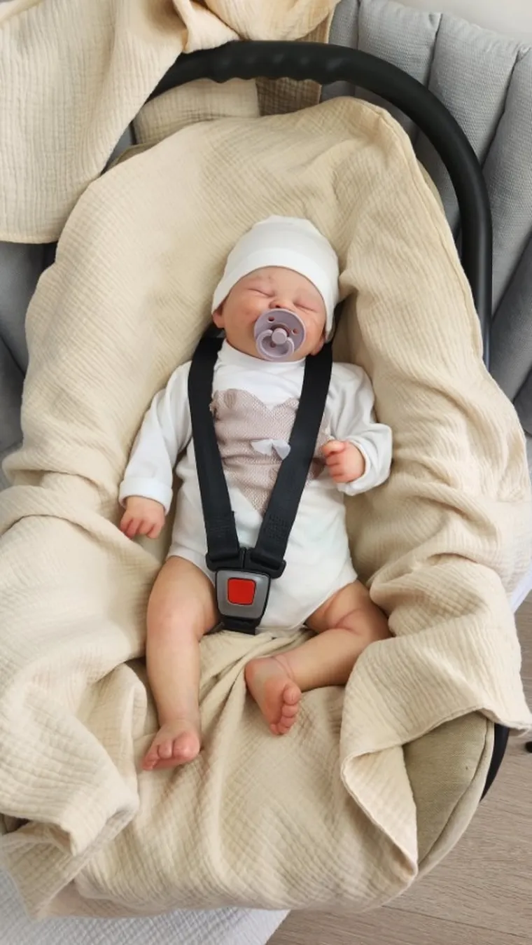 MimiNu, muślinowy otulacz, kocyk do nosidełka, fotelika kubełkowego, ciepły beż, 75-75 cm