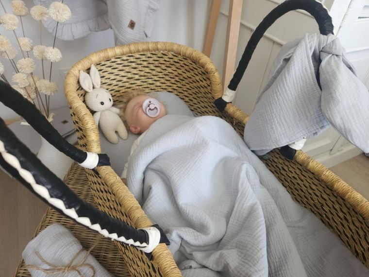 MimiNu, zestaw do gondoli, kosza Mojżesza, muślin, szary