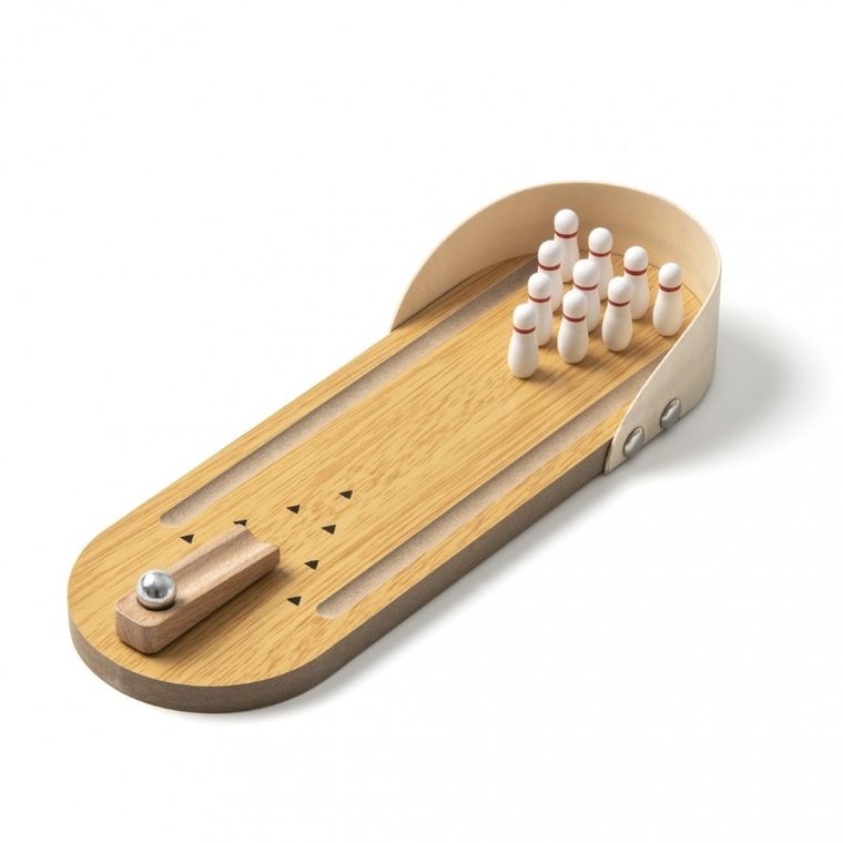 Miquelrius, kręgle, gra zręcznościowa