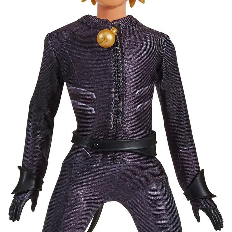 Miraculous: Biedronka i Czarny Kot, Czarny Kot, lalka