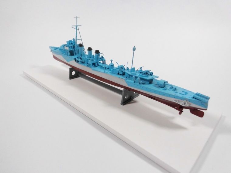 Mirage Hobby, niszczyciel ORP BURZA, model do sklejania
