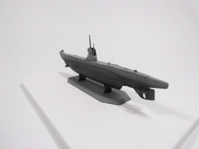 Mirage Hobby, okręt podwodny U2, model do sklejania