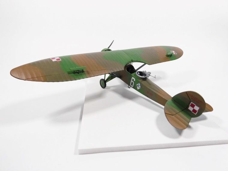 Mirage Hobby, samolot towarzyszący LUBLIN R.XIII, model do sklejania