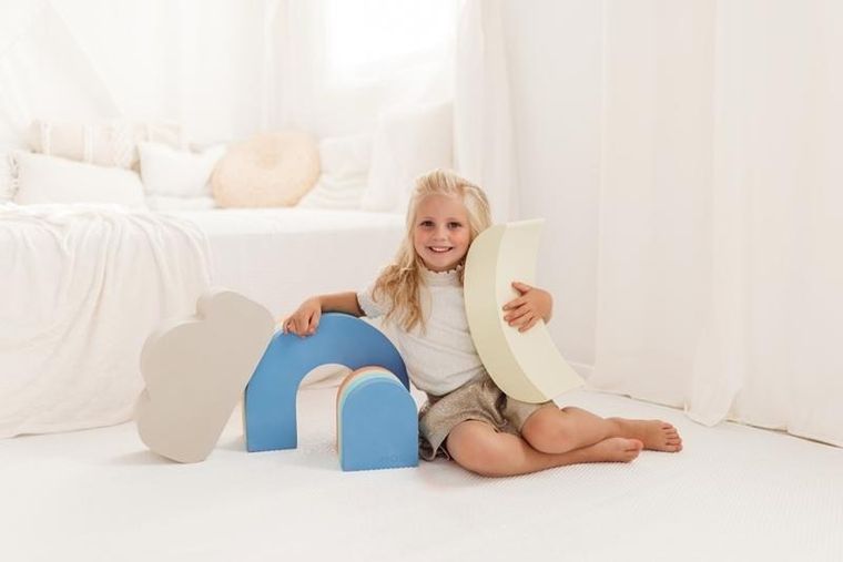 Moes, Chmurka, zabawka ruchowa, piankowa