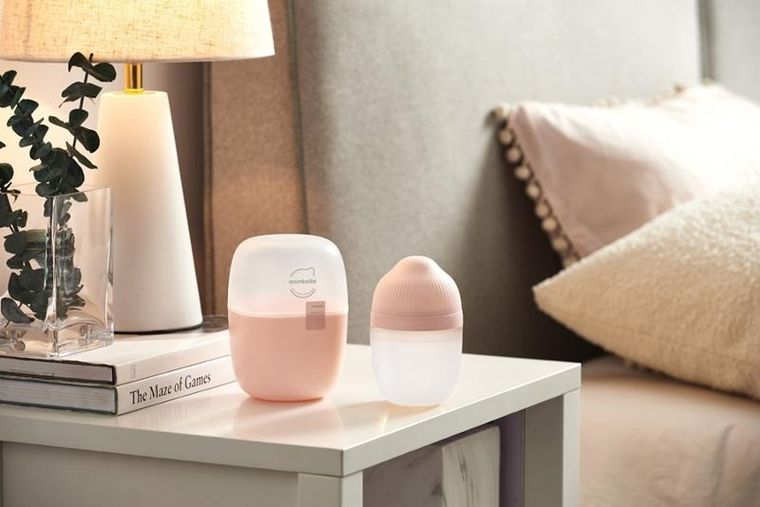 Mombella, Butelka antykolkowa dla noworodka, Silikonowa, Roze, 210 ml