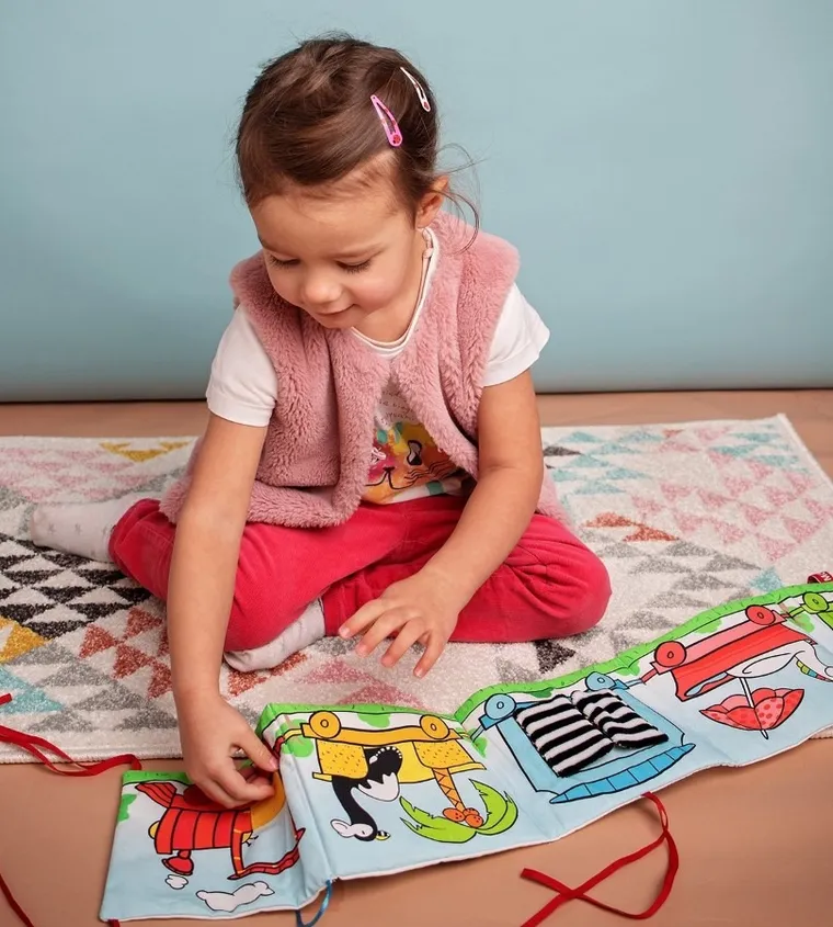 Mom's Care, ciuchcia, książeczka sensoryczna