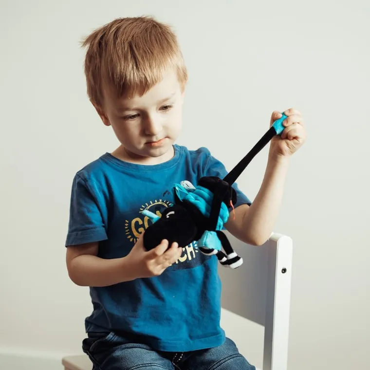 Mom's Care, jednorożec, wibrująca maskotka sensoryczna, niebieska