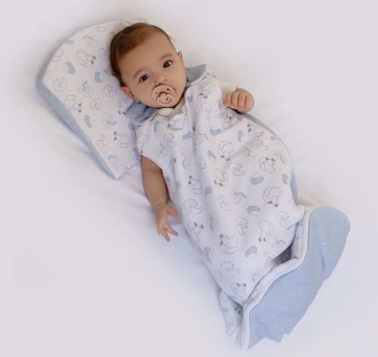 Motherhood, poduszka klin, podróżna, fioletowe baloniki