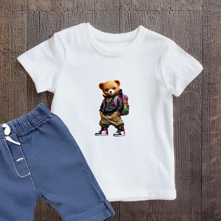 Naprasowanki, naplamki, Miś z plecakiem