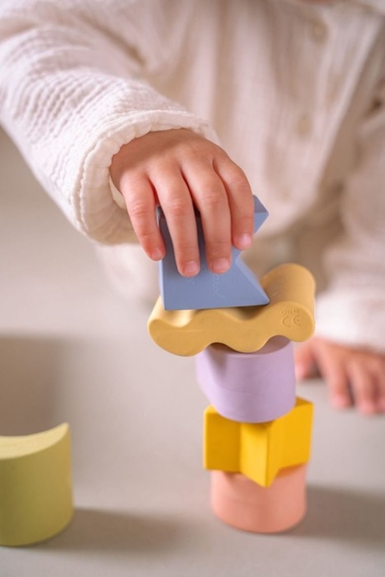 Oli & Carol, geometryczne klocki sensoryczna, Geo, 6 elementów