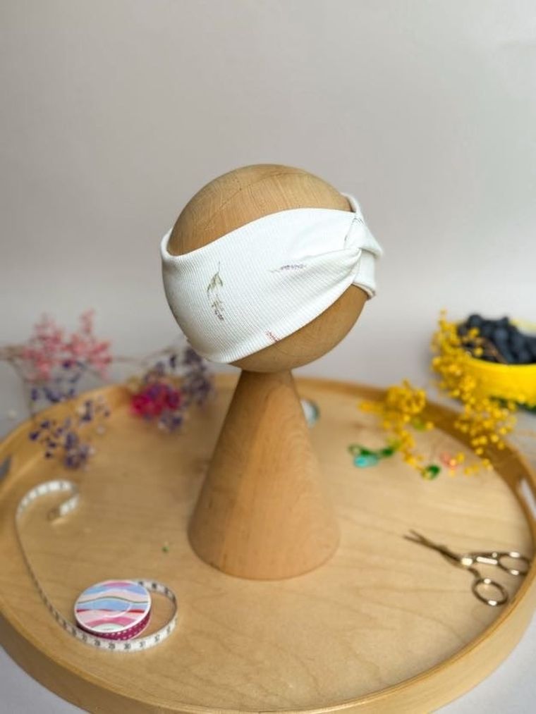 Opaska dziewczęca, prążkowana, ecru, Iltom