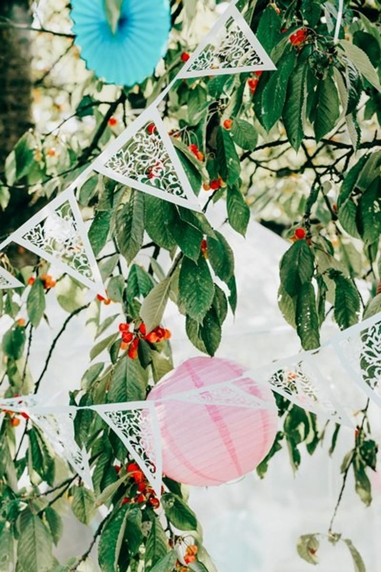 PartyDeco, girlanda, flaga z ornamentem, biała, 19,5-300 cm