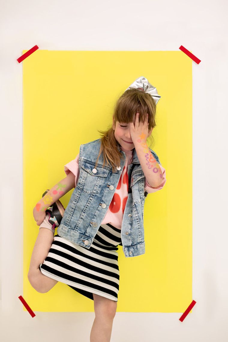 PartyDeco, kredki do malowania twarzy, 6 szt.