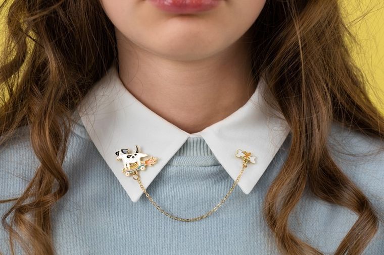 PartyDeco, piesek, przypinka na kołnierzyk