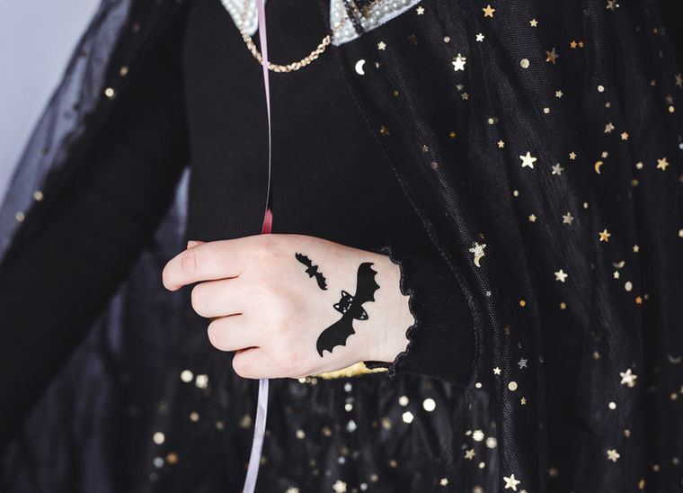 PartyDeco, strój dla dziewczynki, Peleryna, czarny, 1 szt.