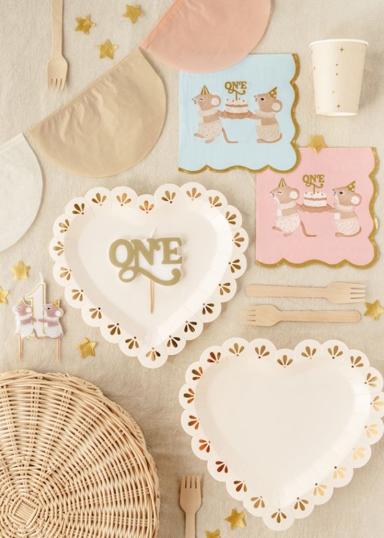 PartyDeco, talerzyki papierowe, serce, 26-24.5 cm, 6 szt.