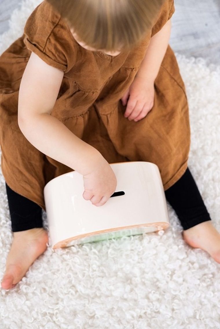 Pearhead, skarbonka, tęcza