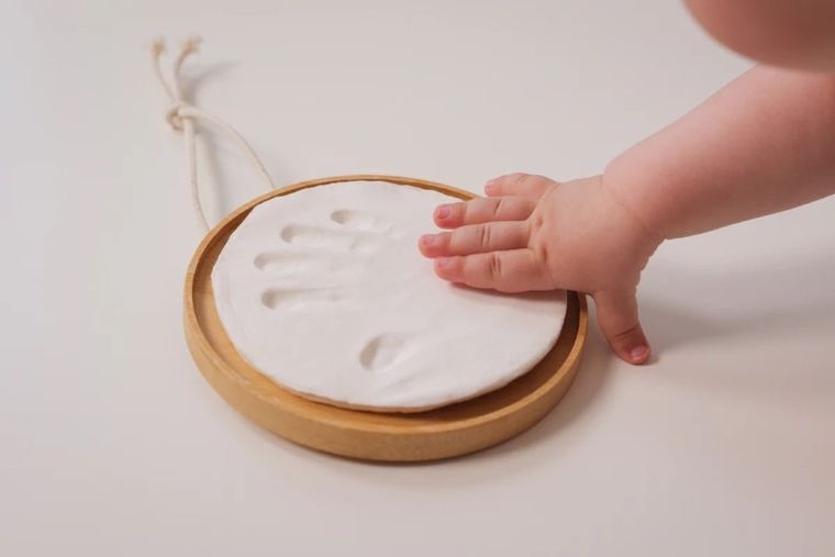 Petit Artichaut, drewniany medalion pamiątkowy