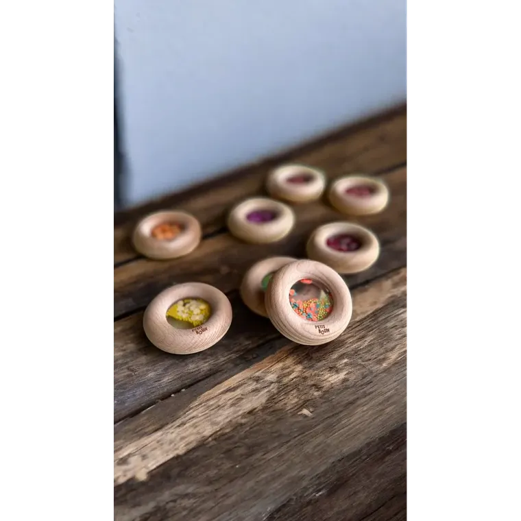Petit Boum, grzechotka sensoryczna, marchewki