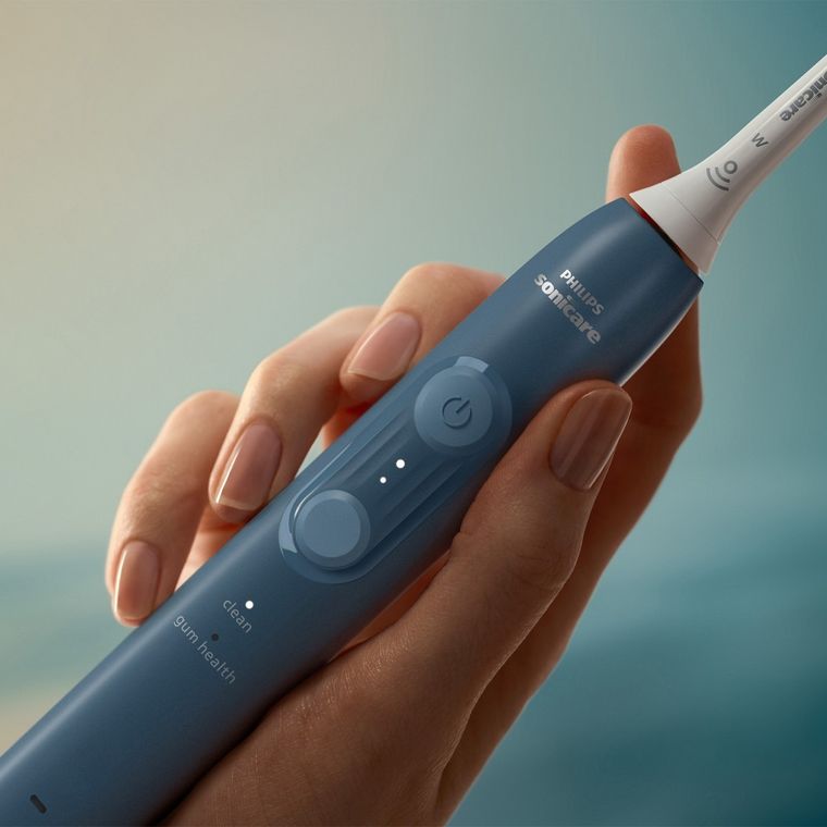 Philips, Sonicare 4100, szczoteczka soniczna z etui, granatowa, HX4043/48