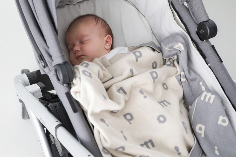 Piapimo, SleepSweet, prześcieradło do wózka z haftem, białe, 40-80 cm