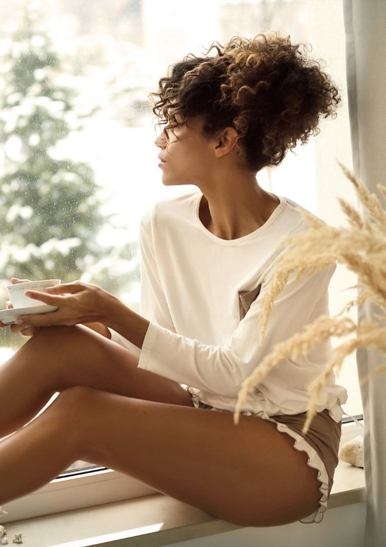 Piżama damska, biało-beżowa, Ronnie, Dkaren