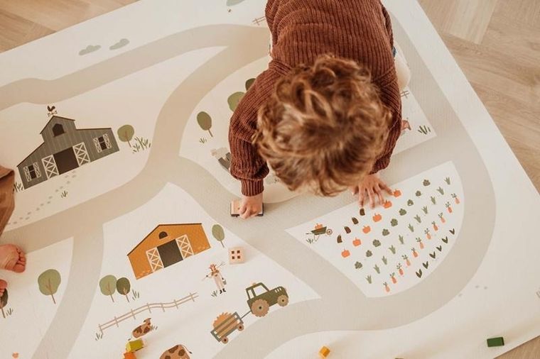 Play&Go, mata piankowa, dwustronna, Farm, 120-180 cm