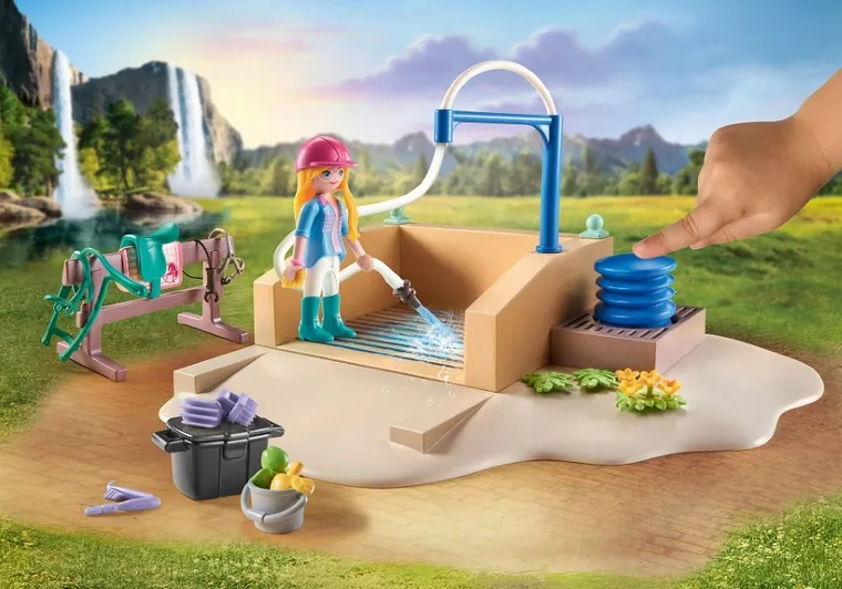 Playmobil, Horses of Waterfall, Isabella i Lioness z myjnią dla koni, 71354