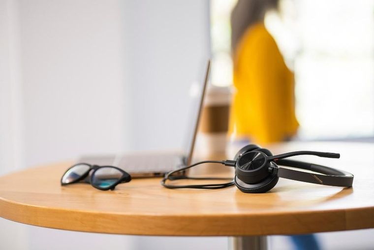 Poly, Voyager 4320 MS Teams Certified, zestaw słuchawkowy Bluetooth, USB-A Headset