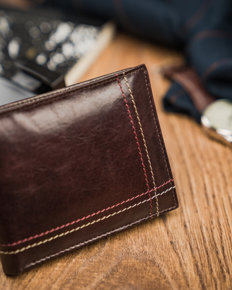 Portfel, brązowy, skórzany, Always Wild