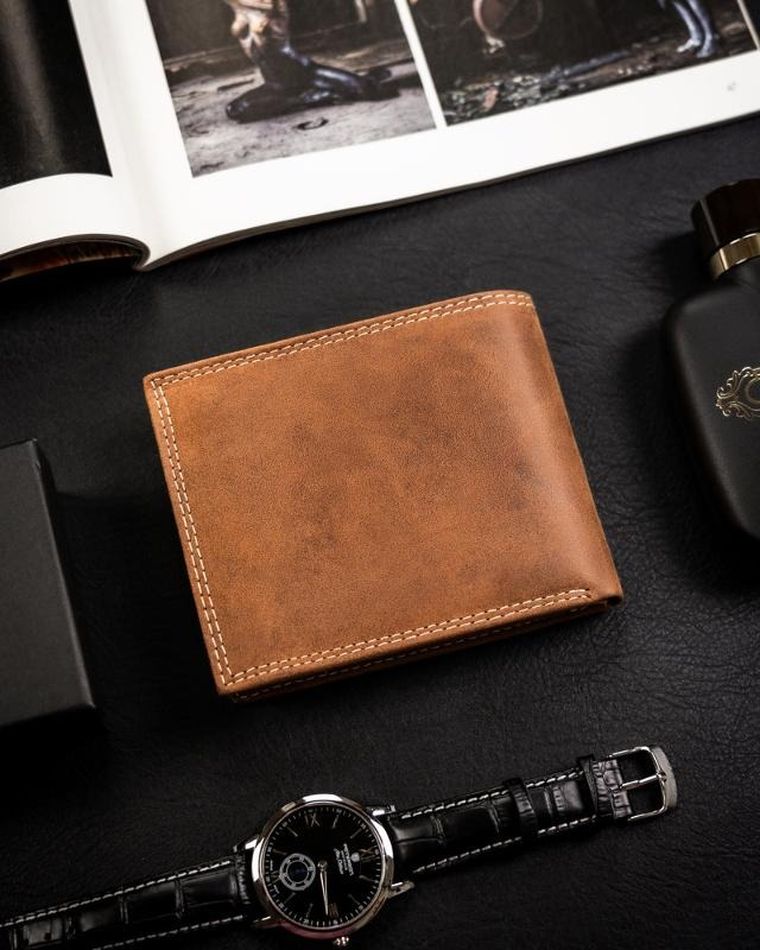 Portfel, brązowy, skórzany, Always Wild